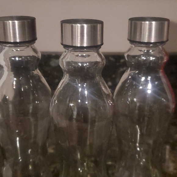 Glass Water Bottles set of 3 - Picture 4 of 6
